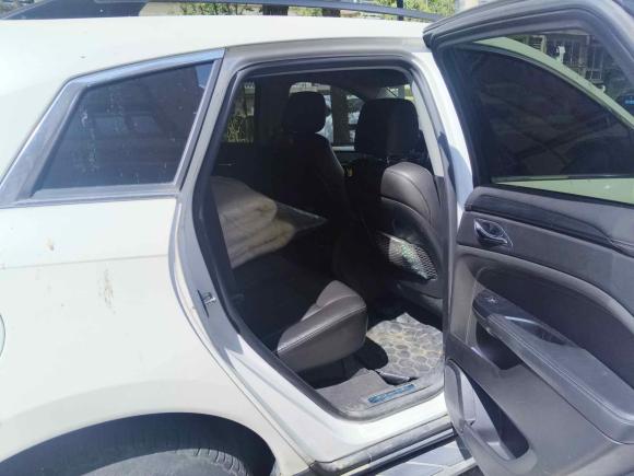 [南通·苏F] 二手凯迪拉克凯迪拉克SRX2014款 3.0L 舒适型