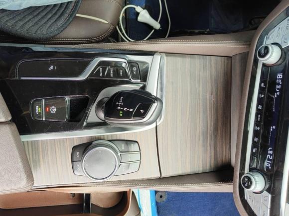 [西安·陕A] 二手宝马宝马5系2022款 530Li 领先型 豪华套装