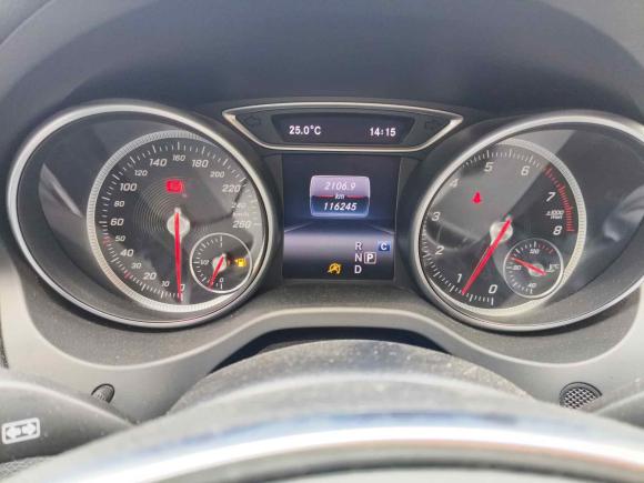 [南昌·赣A] 二手奔驰奔驰GLA2018款 GLA 200 极地限量版