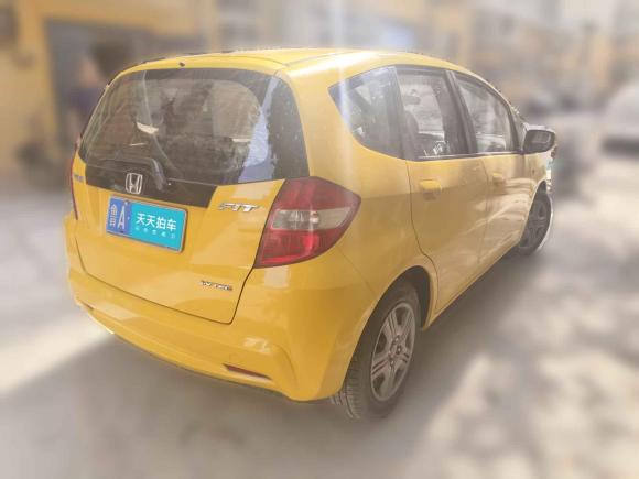 [济南·鲁A] 二手本田飞度2011款 1.3L 手动舒适版