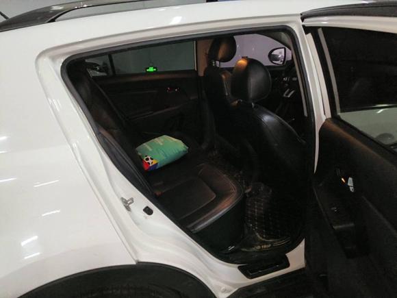 [无锡·苏B] 二手起亚智跑2012款 2.0L 自动两驱版NAVI