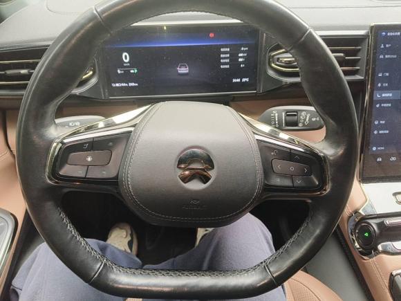 [深圳·粤B] 二手蔚来蔚来ES82020款 580KM 七座版