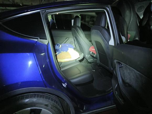 [上海·沪A] 二手特斯拉Model Y2021款 长续航全轮驱动版 3D7