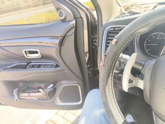 [无锡·苏B] 二手三菱欧蓝德2019款 2.4L 四驱致享版 5座 国V