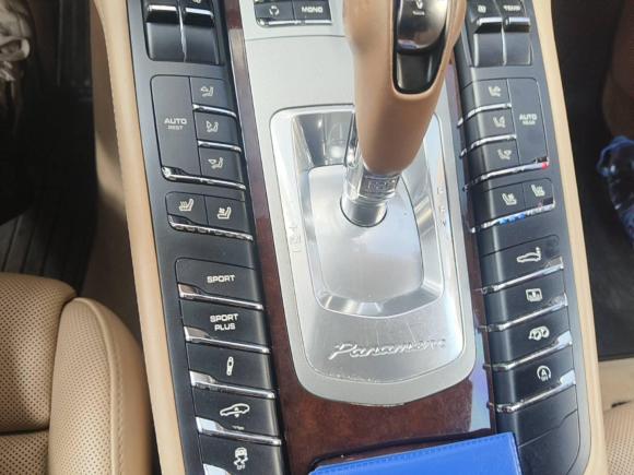 [广州·粤W] 二手保时捷Panamera2012款 Panamera Turbo S 4.8T