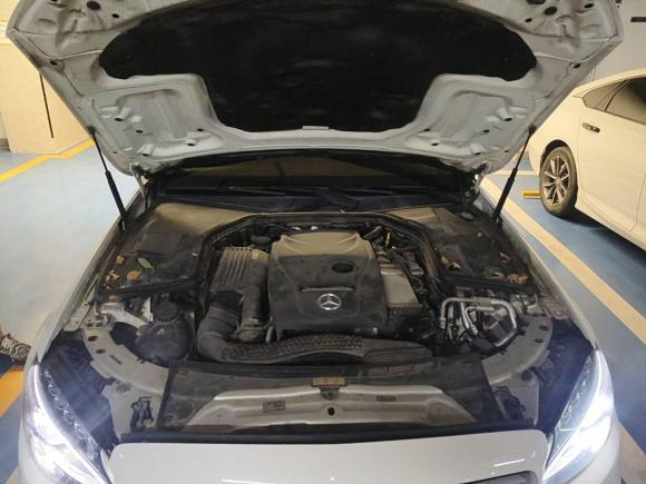 [青岛·鲁B] 二手奔驰奔驰C级2017款 C 200 L 运动版