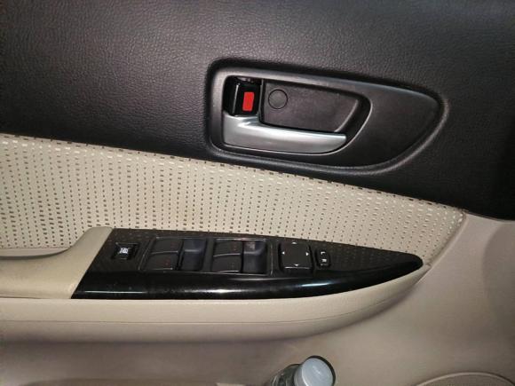 [上海·沪A] 二手马自达马自达62011款 2.0L 自动时尚型