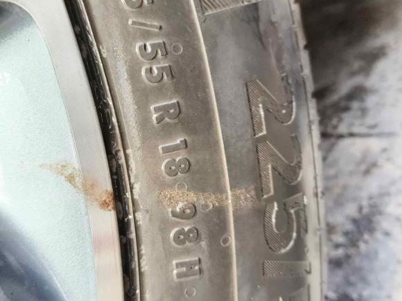 [上海·沪B] 二手别克昂科拉GX2020款 20T CVT两驱旗舰型