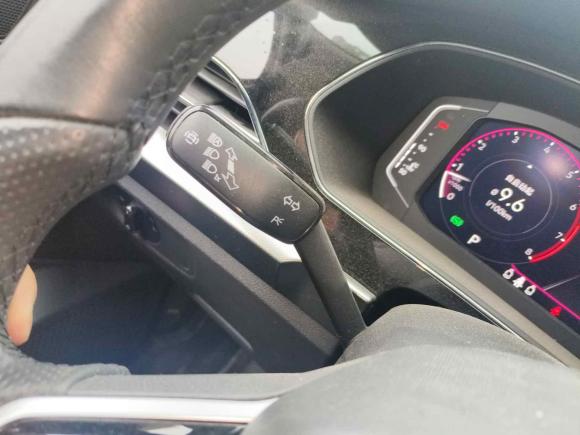 [武汉·鄂A] 二手大众帕萨特2022款 330TSI 豪华版