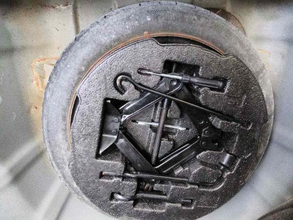 [苏州·苏E] 二手现代索纳塔2011款 2.0L 自动豪华版