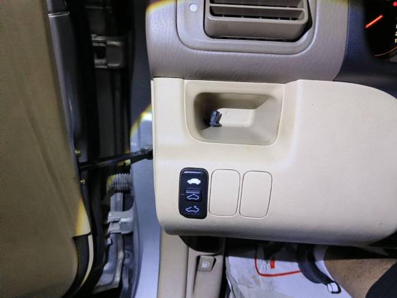 [深圳·粤S] 二手本田本田CR-V2005款 2.0L 自动
