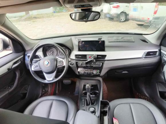 [上海·沪A] 二手宝马宝马X12016款 sDrive18Li 尊享型