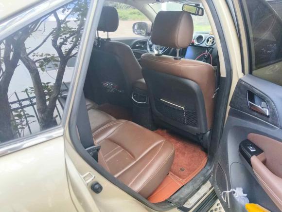 [武汉·鄂A] 二手比亚迪唐新能源2015款 2.0T 四驱旗舰型