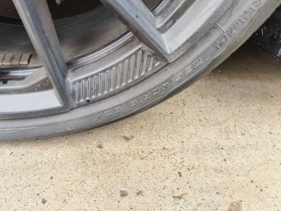 [上海·沪E] 二手长安长安UNI-V2022款 1.5T 运动版