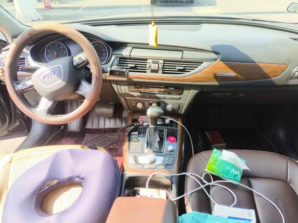 [南京·苏A] 二手奥迪奥迪A6L2015款 TFSI 百万纪念智领型