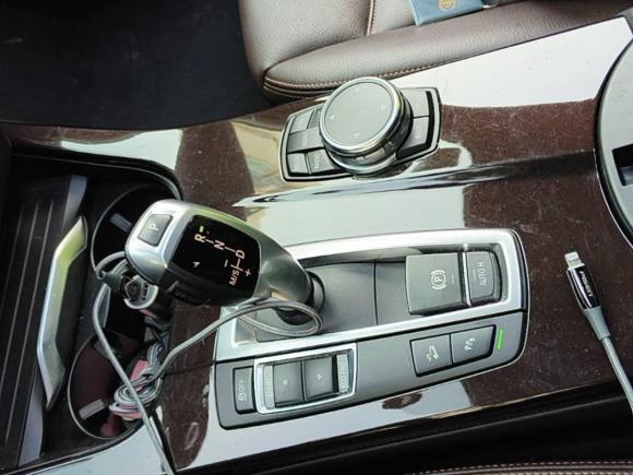 [上海·沪B] 二手宝马宝马X32014款 xDrive20i X设计套装