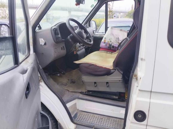 [嘉兴·浙A] 二手福特经典全顺2009款 2.8T柴油多功能型短轴中顶JX493ZLQ3