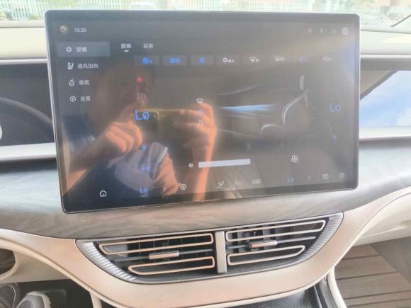 [上海·沪A] 二手腾势腾势D92023款 DM-i 945 公务版