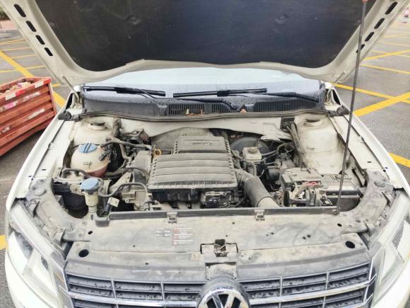 [青岛·鲁B] 二手大众朗逸2013款 改款经典 1.6L 手动舒适版