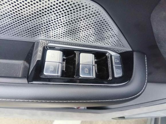 [深圳·粤B] 二手极氪极氪0012022款 超长续航单电机 WE版