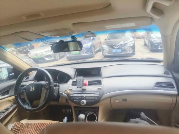 [深圳·粤B] 二手本田雅阁2010款 2.4L 百万纪念版