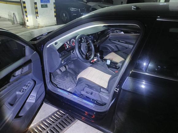 [上海·沪A] 二手大众帕萨特新能源2020款 430PHEV 混动精英版 国VI