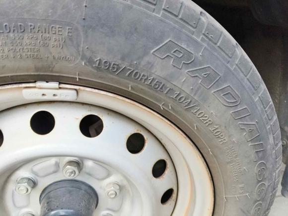 [南通·苏F] 二手金杯阁瑞斯2016款 2.0L快运实用型