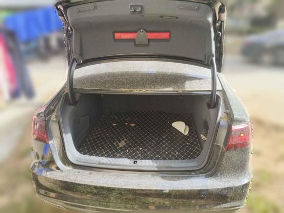 [南昌·赣A] 二手奥迪奥迪A6L2018款 35 TFSI 典藏版