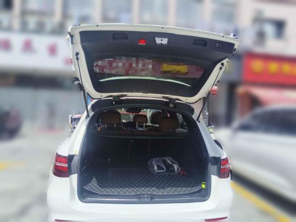 [上海·苏U] 二手奔驰奔驰GLC2017款 GLC 300 4MATIC 豪华型