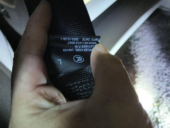 [苏州·苏E] 二手腾势腾势D92022款 DM-i 1040 尊贵型