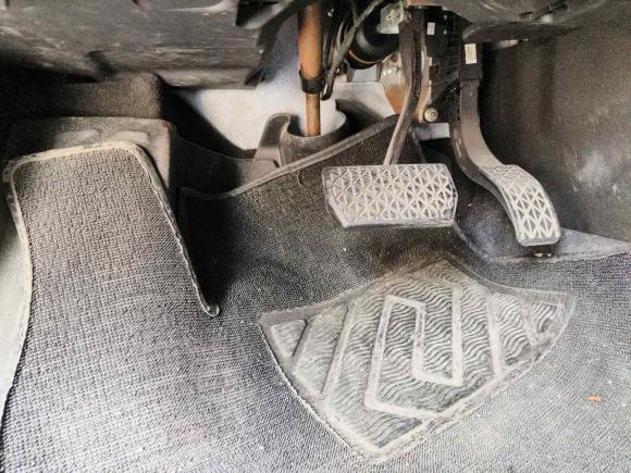 [宁波·浙D] 二手红旗红旗E-HS32019款 智联旗悦两驱版