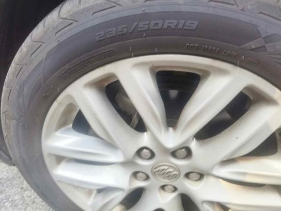 [上海·沪D] 二手别克昂科威Plus2018款 28T 四驱豪华型