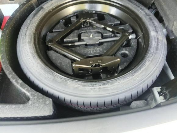 [上海·沪D] 二手凯迪拉克凯迪拉克XT52018款 25T 豪华型