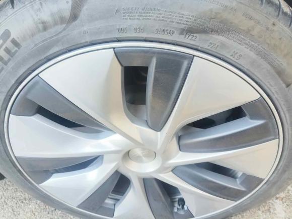 [深圳·粤B] 二手特斯拉Model Y2022款 后轮驱动版