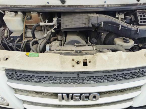 [常州·苏A] 二手依维柯依维柯褒迪2013款 2.5T-A37 客货两用高顶