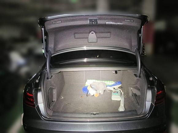 [南昌·湘N] 二手奥迪奥迪A4L2019款 40 TFSI 时尚型 国VI