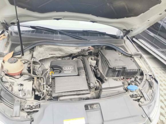 [南通·苏F] 二手奥迪奥迪Q32018款 30 TFSI 时尚型典藏版