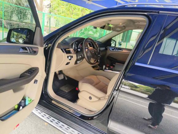 [上海·沪D] 二手奔驰奔驰M级2014款 ML 320 4MATIC