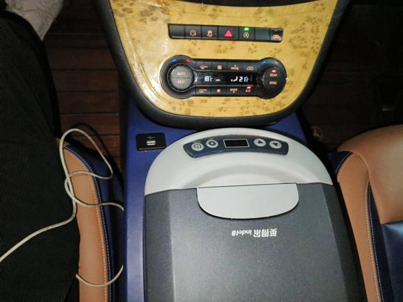 [合肥·皖A] 二手奔驰威霆2016款 2.0T 精英版