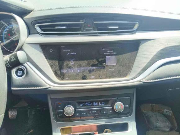 [上海·沪C] 二手吉利汽车帝豪2021款 UP 1.5L 手动豪华型