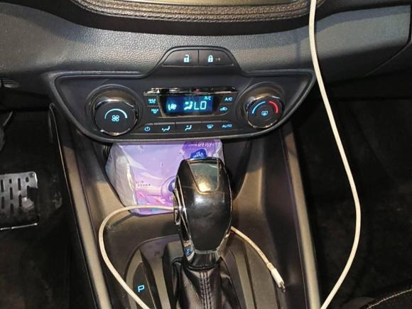 [南昌·赣M] 二手福特福睿斯2015款 1.5L 自动时尚型