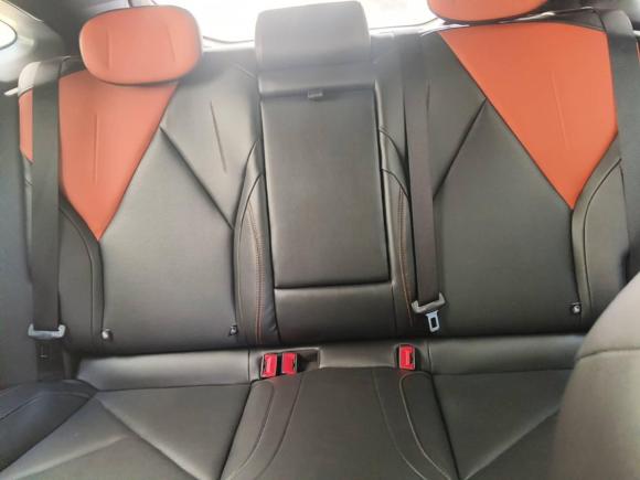 [合肥·皖K] 二手长安长安UNI-V2022款 1.5T 尊贵型