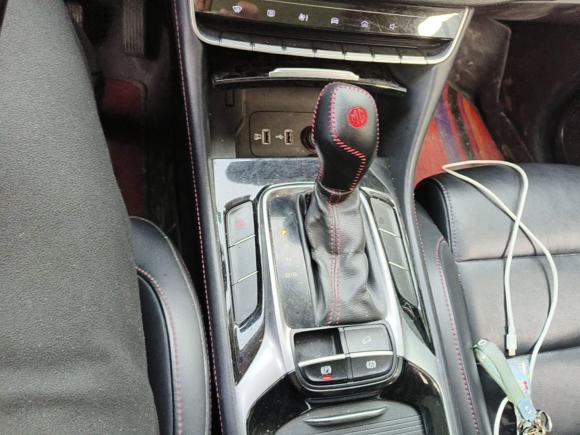 [上海·皖S] 二手名爵名爵HS2019款 20T 自动两驱豪华版 国VI