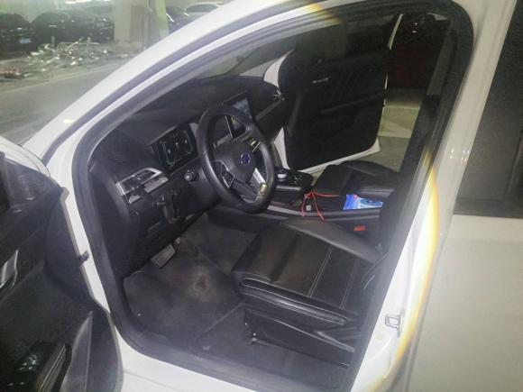 [深圳·粤B] 二手比亚迪比亚迪e32020款 高续航版 耀·豪华型