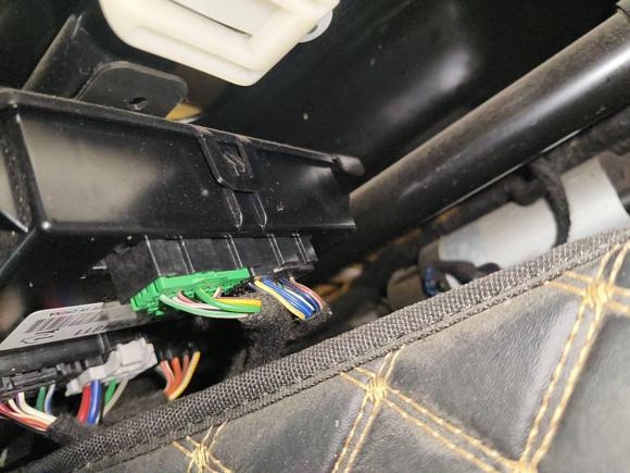 [西安·陕A] 二手荣威荣威e9502017款 50T 混动互联行政版