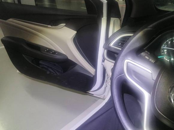 [杭州·浙A] 二手别克英朗2016款 15N 手动豪华型