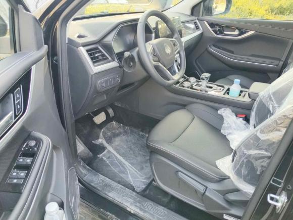 [济南·鲁A] 二手中国重汽搏胜2024款 商用 2.0T自动柴油四驱长轴 豪华版