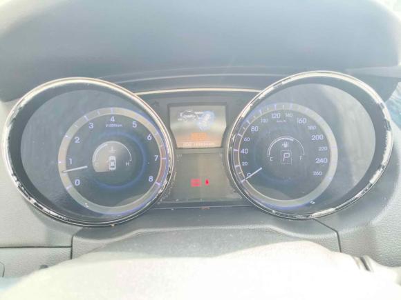 [苏州·苏U] 二手现代索纳塔2013款 2.4L 自动领先版 国IV