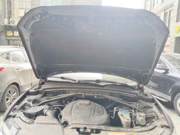 [苏州·苏E] 二手奥迪奥迪Q52017款 40 TFSI 进取型