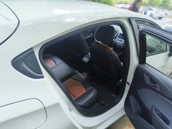 [苏州·苏E] 二手雪佛兰科鲁兹2018款 两厢 320 自动先锋天窗版